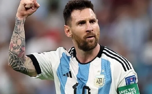 Messi e il Psg in crisi? Bookie al bivio tra il ritorno al Barcellona e l'Arabia Saudita