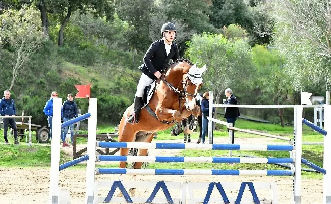 Equitazione, Salto Ostacoli: 200 binomi in gara all'Ippopark Palahorse di Golfo Aranci per la Tappa Masaf e il Gran Premio Fise Sardegna