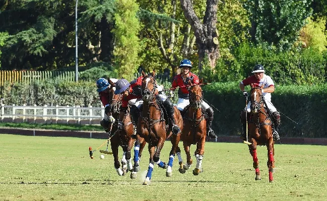 Italia Polo Challenge, annullata la sfilata nel centro di Roma nel rispetto della proclamazione del lutto nazionale per le vittime dell’alluvione
