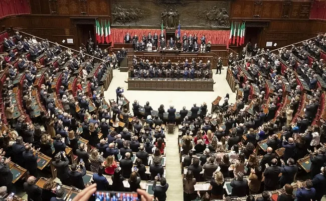 Decreto Milleproroghe, Camera: testo atteso in Aula giovedì