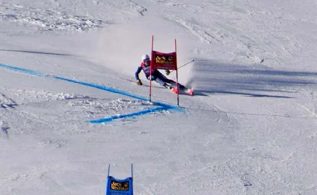 Sci alpino: Brignone e Bassino irrompono nelle quote per il Super-G in Val di Fassa, le azzurre sognano la vittoria sulle nevi italiane