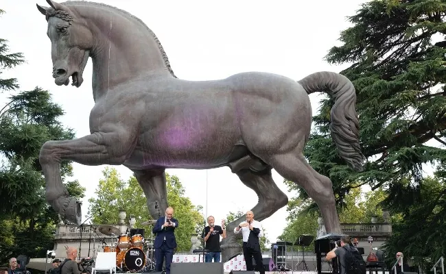 Ippica, Luci a San Siro Trotto Grand Opening: Snaitech celebra il nuovo volto dell'Ippodromo Snai San Siro con una grande serata di sport, musica e cultura