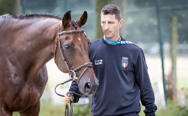Equitazione Parigi 2024, Concorso Completo: i cavalli dell’Italia Team superano l’ispezione preliminare