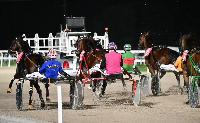 Ippica, all’Ippodromo Snai San Siro di trotto la prima parte di agosto si chiude col triplete di Pietro Gubellini che vince anche il clou con Garanzia Par. Ripresa delle corse il 22 agosto