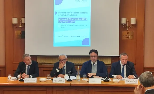 Ricerca Agic-Luiss Business School: “Nel gioco illegale un quinto dei consumatori, giocati tra i 20 e i 25 miliardi. Migliorare offerta legale e cooperazione internazionale”