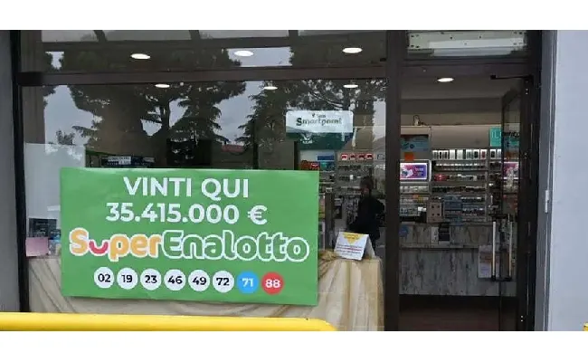 SuperEnalotto, a un anno dal “6” da 35,4 milioni la tabaccheria di Desenzano del Garda (BS): “La fortuna tornerà qui”