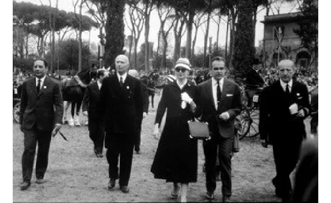 Piazza di Siena, cento anni tra re e regine, star del cinema e icone del jet set mondiale