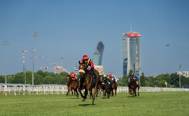 Ippica, l’Ippodromo Snai San Siro si tinge di rosa per le 117^ Oaks d’Italia – Tattersalls
