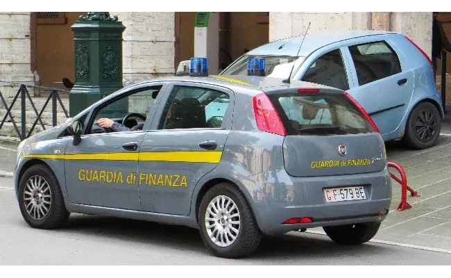 Controlli Gdf in provincia di Agrigento, scoperte due sale da gioco abusive: sequestrati due apparecchi, sanzioni per 20mila euro