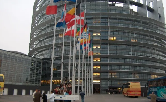 Gioco online, Commissione Europea: "Tassa rientra nelle competenze Ue, ma serve ok di tutti gli stati membri"