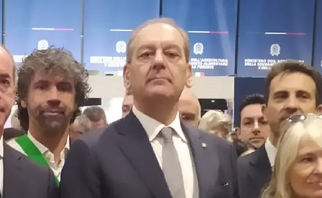 Ippica, La Pietra (sottosegr. Masaf): “Vera riforma sarà costituzione di un’agenzia esterna. Varenne ci ha fatto ricordare passione per questo sport”