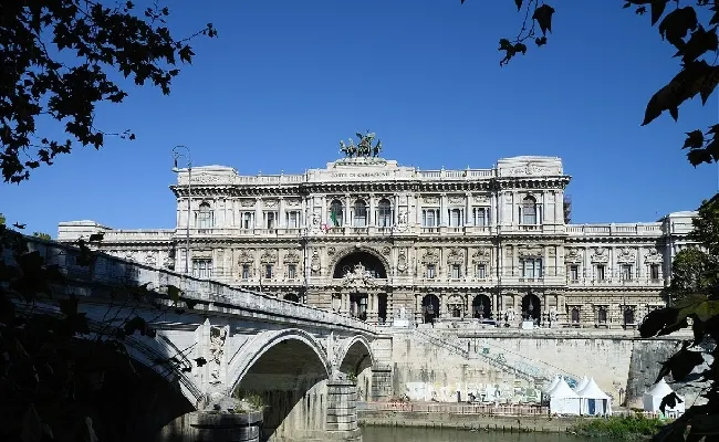 Potenza, gioco illegale: la Cassazione conferma condanna a due anni per il capo di un clan